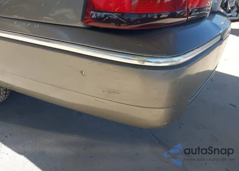 2002 Mercury Grand Marquis Ls из США, поврежденный, VIN 2MEFM75W62X630001